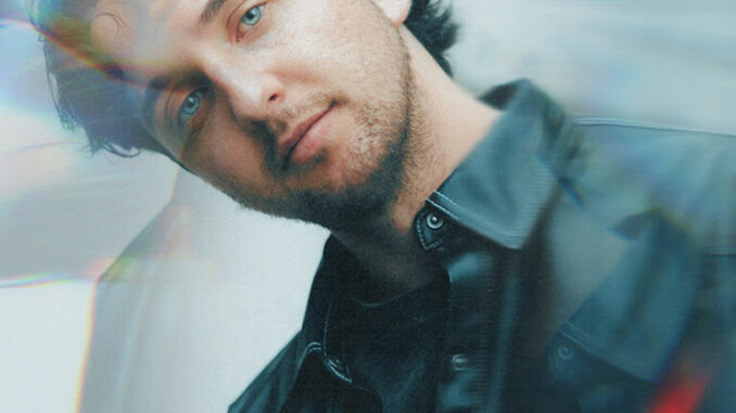 MaxStylerDJPressShot2-1-768x960